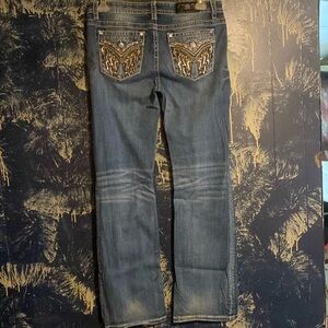 Women’s MISS ME FLAWED size 33 inseam 32